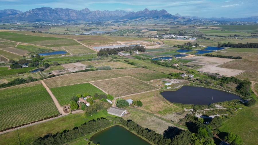 Commercial Property for Sale in Stellenbosch Farms Western Cape
